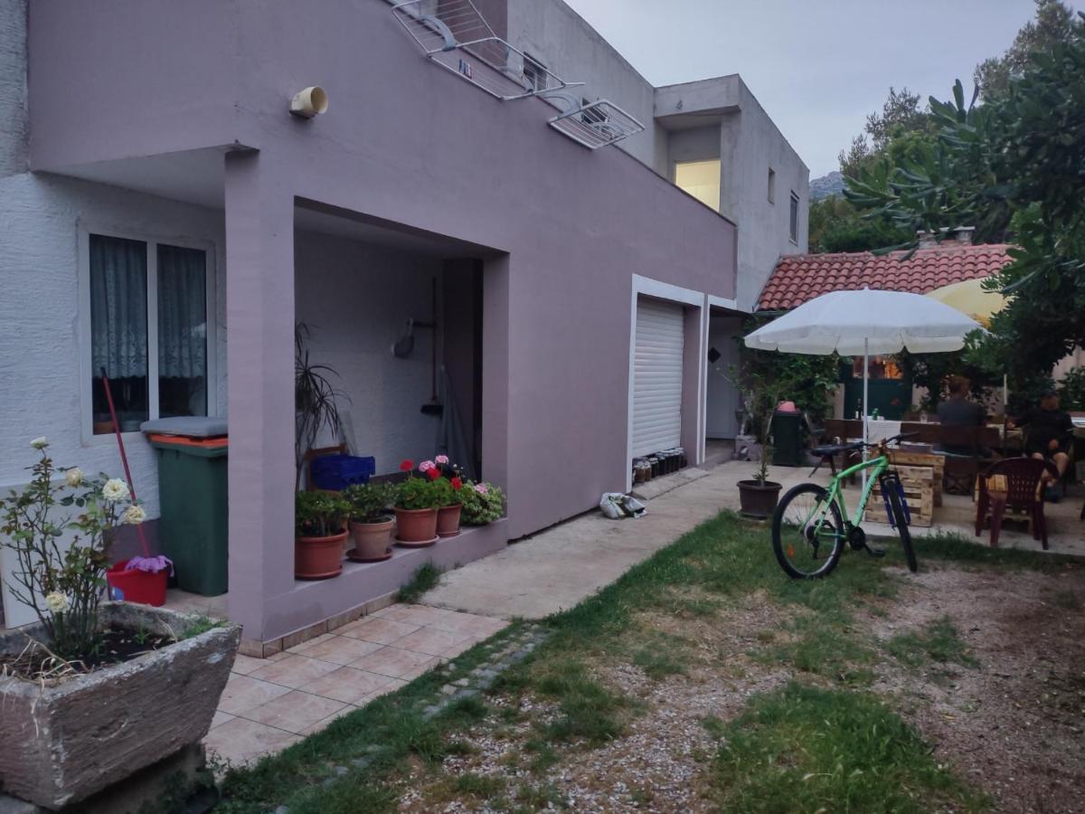Apartments Lana Starigrad Exterior photo