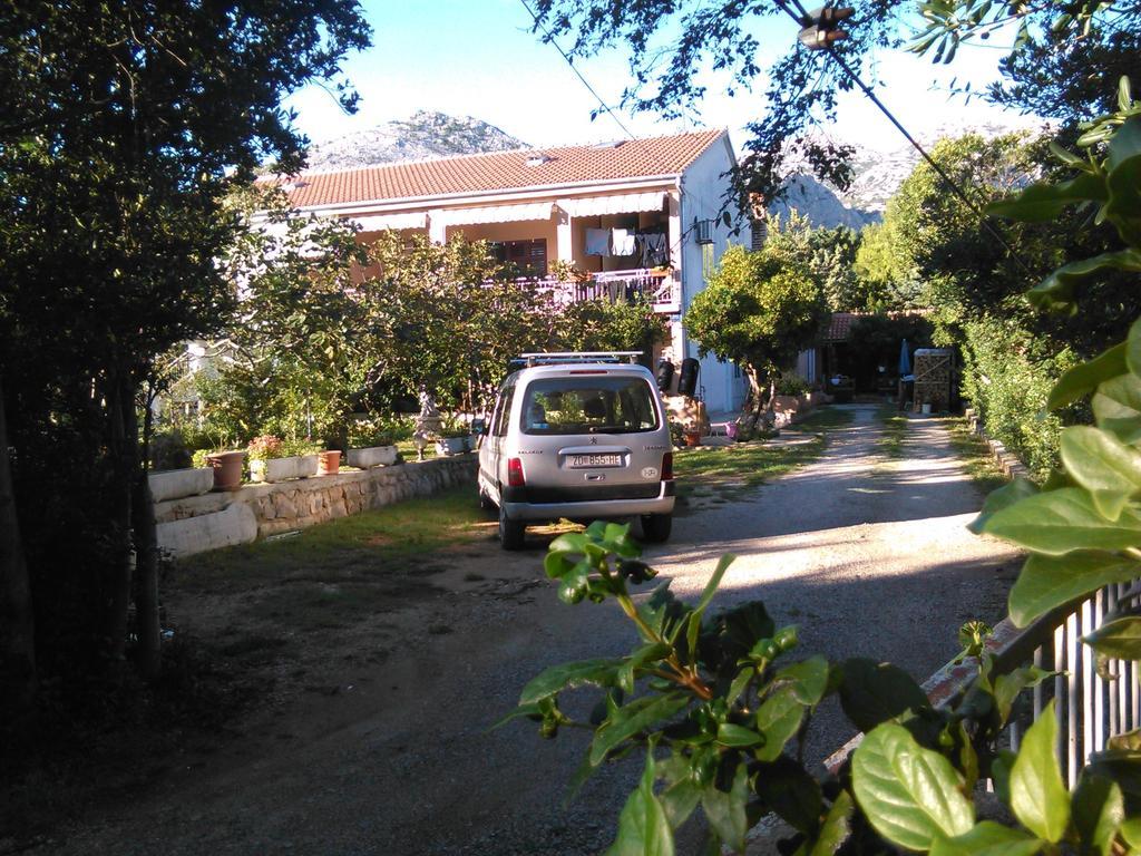 Apartments Lana Starigrad Exterior photo